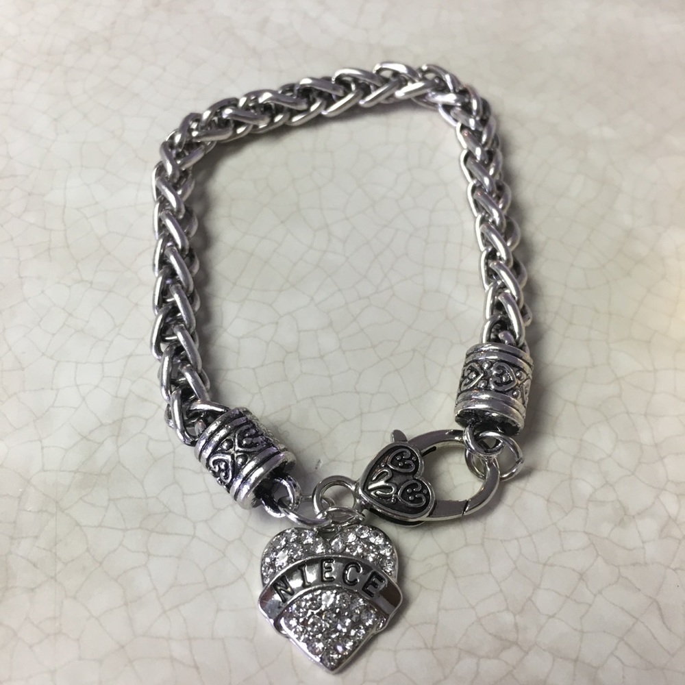"Niece" bracelet 8” length